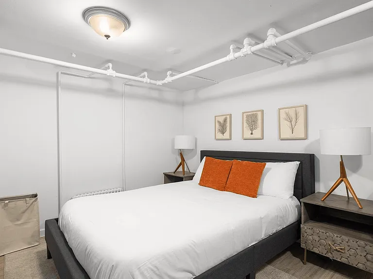 173 N 7th St #1B — Photo 9