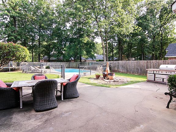 5th image of 4024 Lakeway Blvd