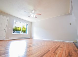 6730 & 6740 SW Canyon Rd #2, Portland, OR 97225