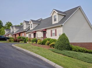 505 Hallbrook Dr, Gray, TN 37615