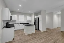 1803 E Liam Ct