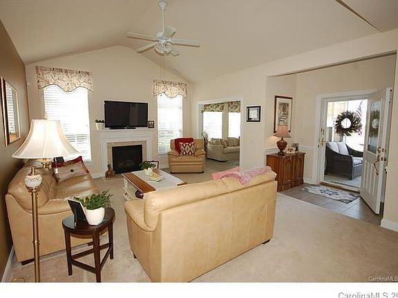 4th image of 1922 McKirkland Ct #25-A