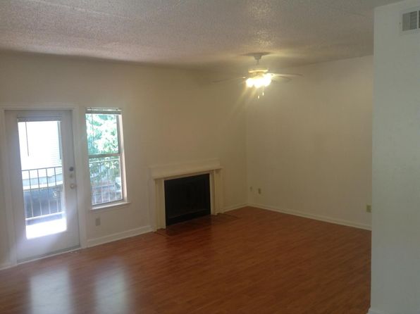 3115 Tom Green St APT 205