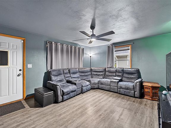 4th image of 1425 south STREET