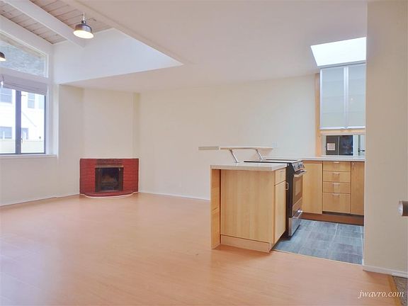 2nd image of 439 Greenwich St APT 9A