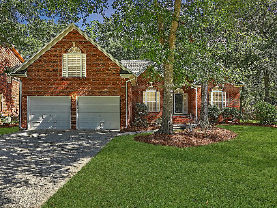 1st image of 314 King Charles Cir