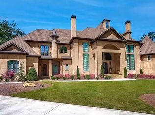5210 Lake Forrest Dr, Sandy Springs, GA 30342