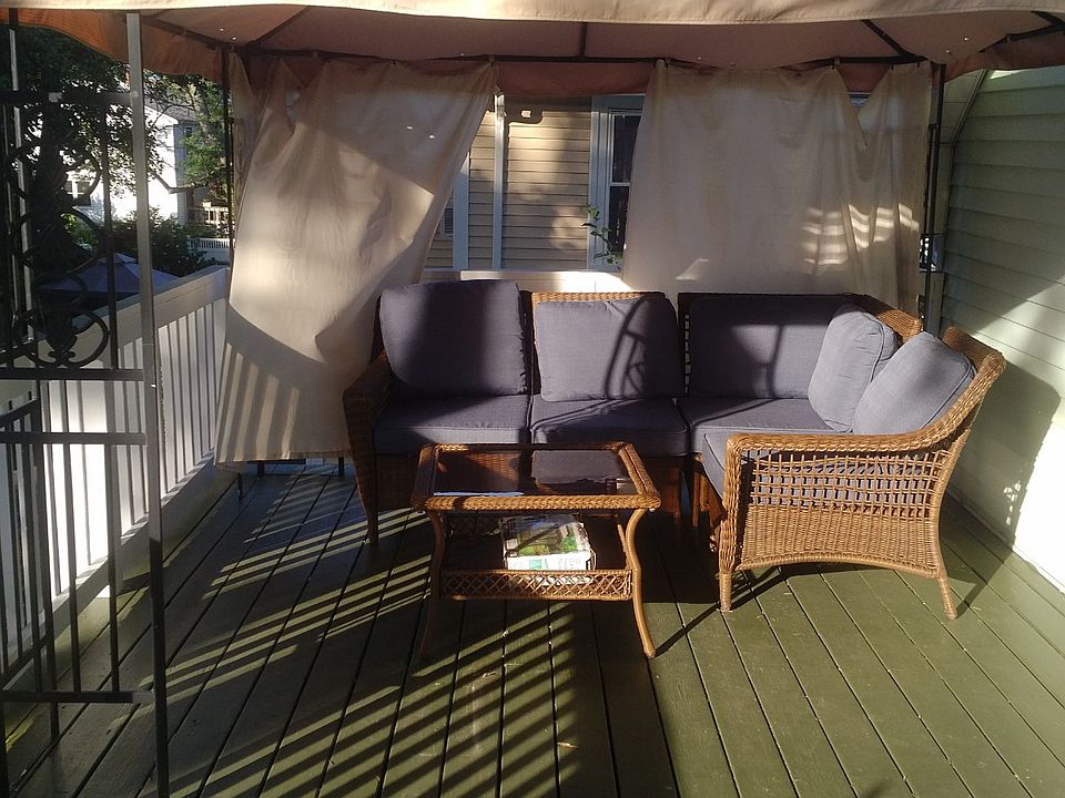 Private Deck
