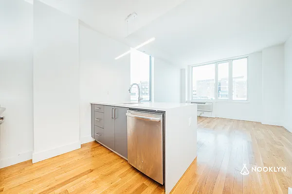 Rented by Nooklyn NYC LLC | media 35