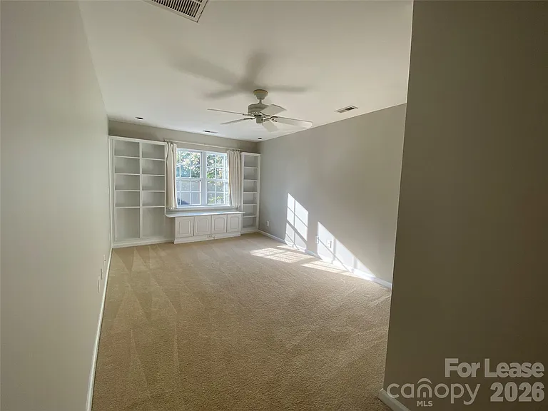 9513 Wilson Hall Dr — Photo 17