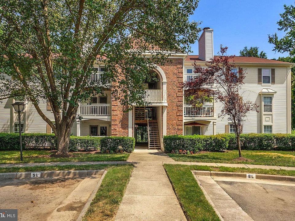 1st image of 5704 Olde Mill Ct Unit 134