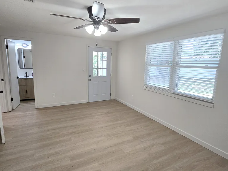 6136 W Pinedale Cir — Photo 24