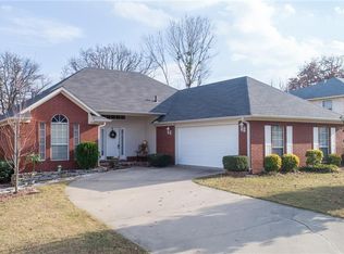 880 Laurel Dr, Greenwood, AR 72936