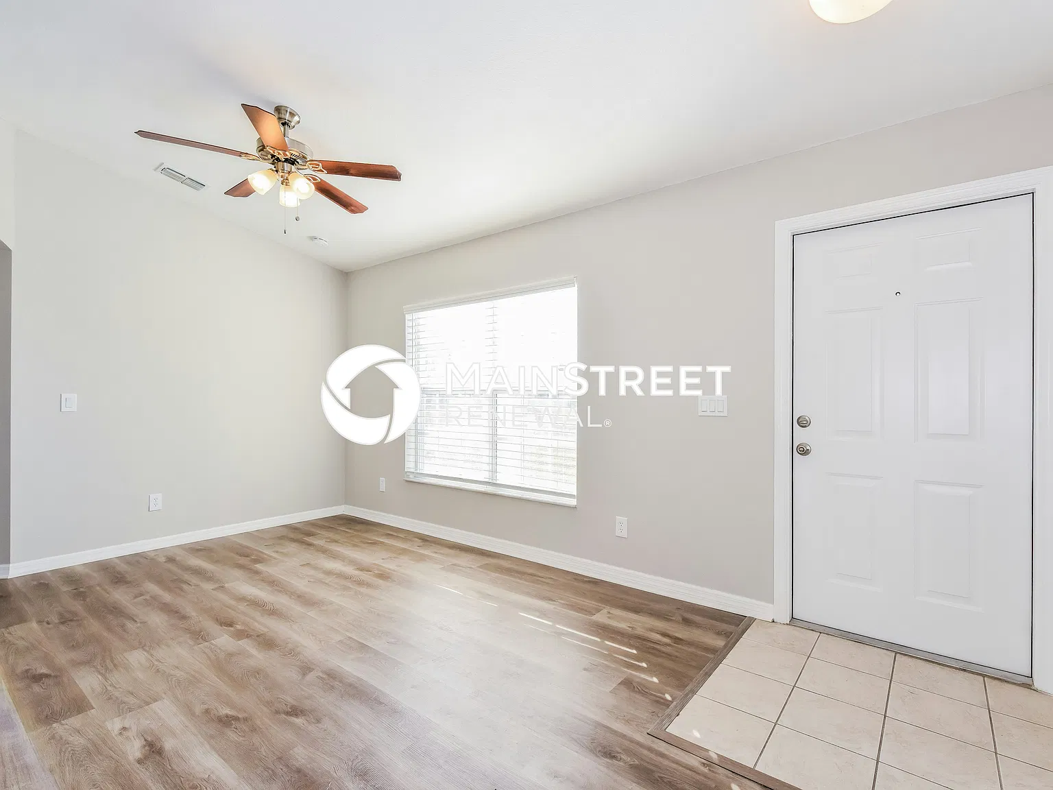209 N W 14TH ST — Photo 3