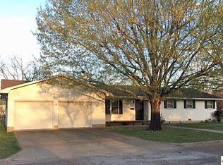 201 Shady Ln, Gatesville, TX 76528