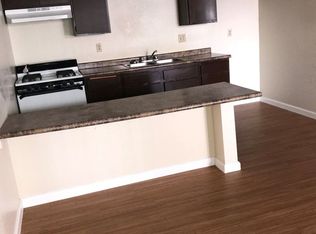 18462 Montezuma St APT 24, Adelanto, CA 92301