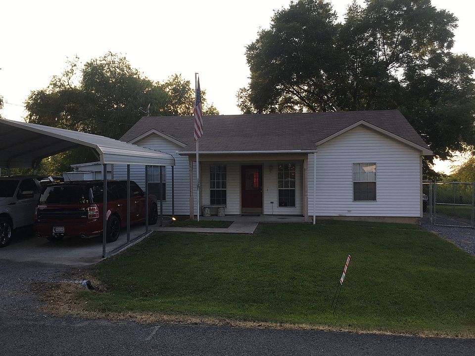 1st image of 205 NW 5th St