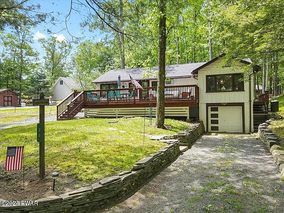 3rd image of 30 Lakeside Dr