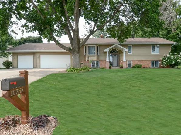 10757 Zieglers Dr N, Brooklyn Park, MN 55443