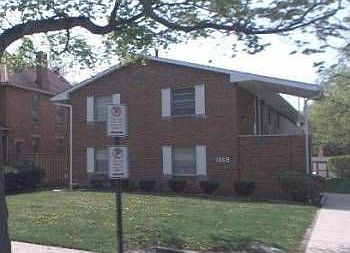 2nd image of 1369 Forsythe Ave APT 5