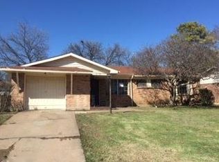 2709 Cunningham St, Irving, TX 75062