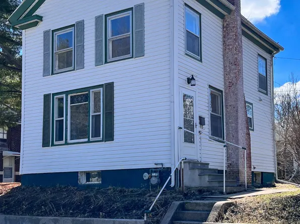 301 S 2nd St, Monmouth, IL 61462