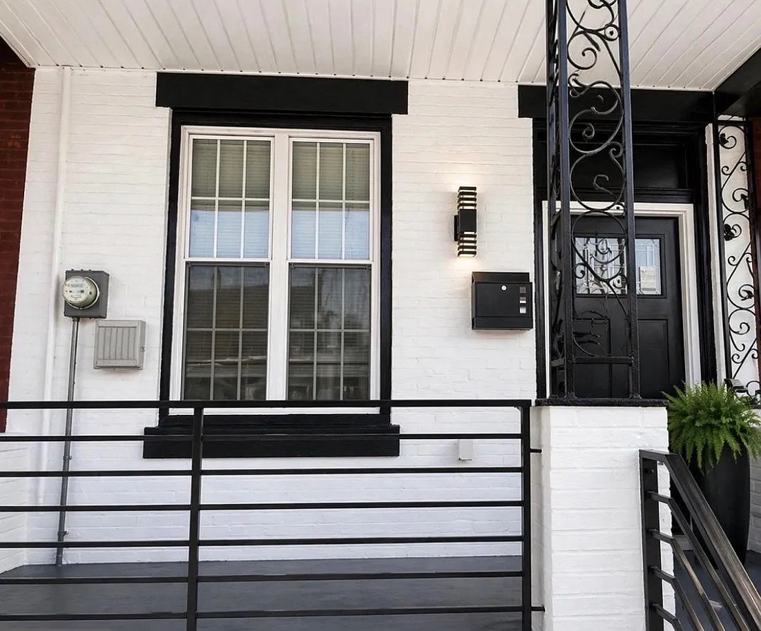 3872 Poplar St — Photo 1