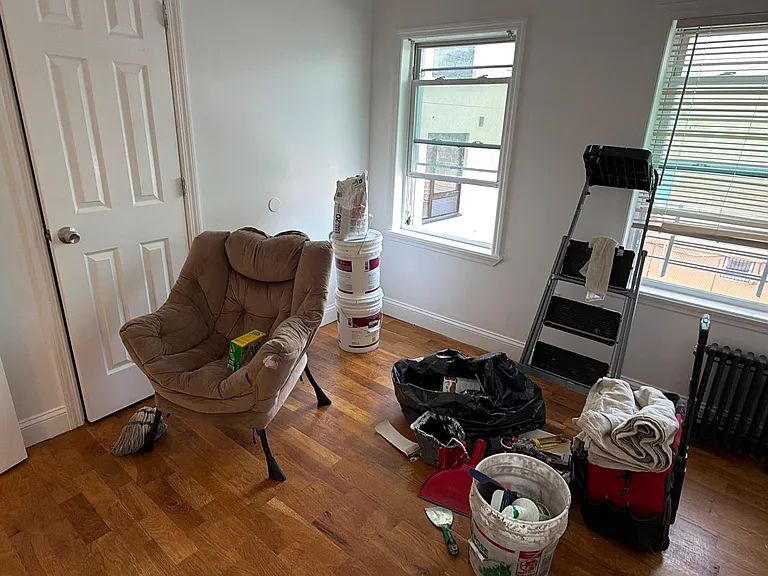 2284 Beaumont Ave #1 — Photo 7