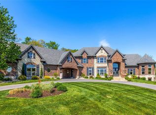 9707 Avondale Hills Ln, Wentzville, MO 63385