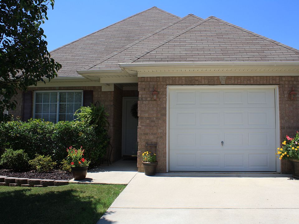1st image of 388 Forest Lakes Dr