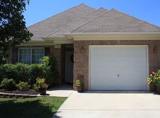 388 Forest Lakes Dr, Sterrett, AL 35147