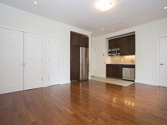 5th image of 488 7th Ave APT 11H