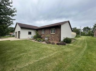 2169-2171 Bootmaker Dr N, Beloit, WI 53511