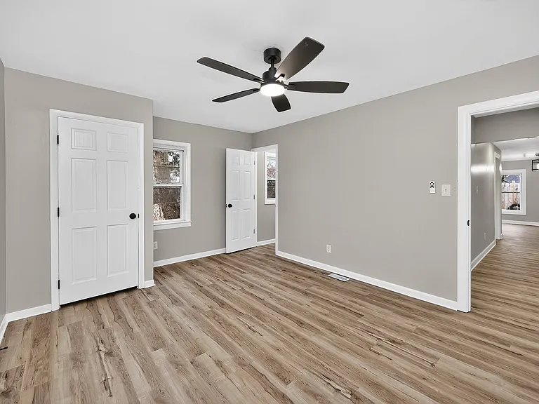 2804 Yankee Rd — Photo 7