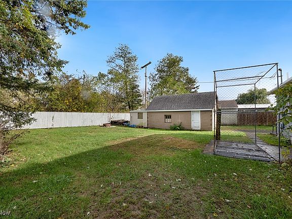 4th image of 2335 Goshen Valley Dr SE