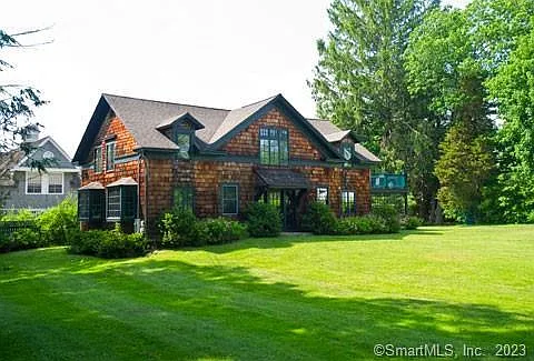 2 bed, 2.0 bath, 2153 sqft, $15,900 — Photo 2