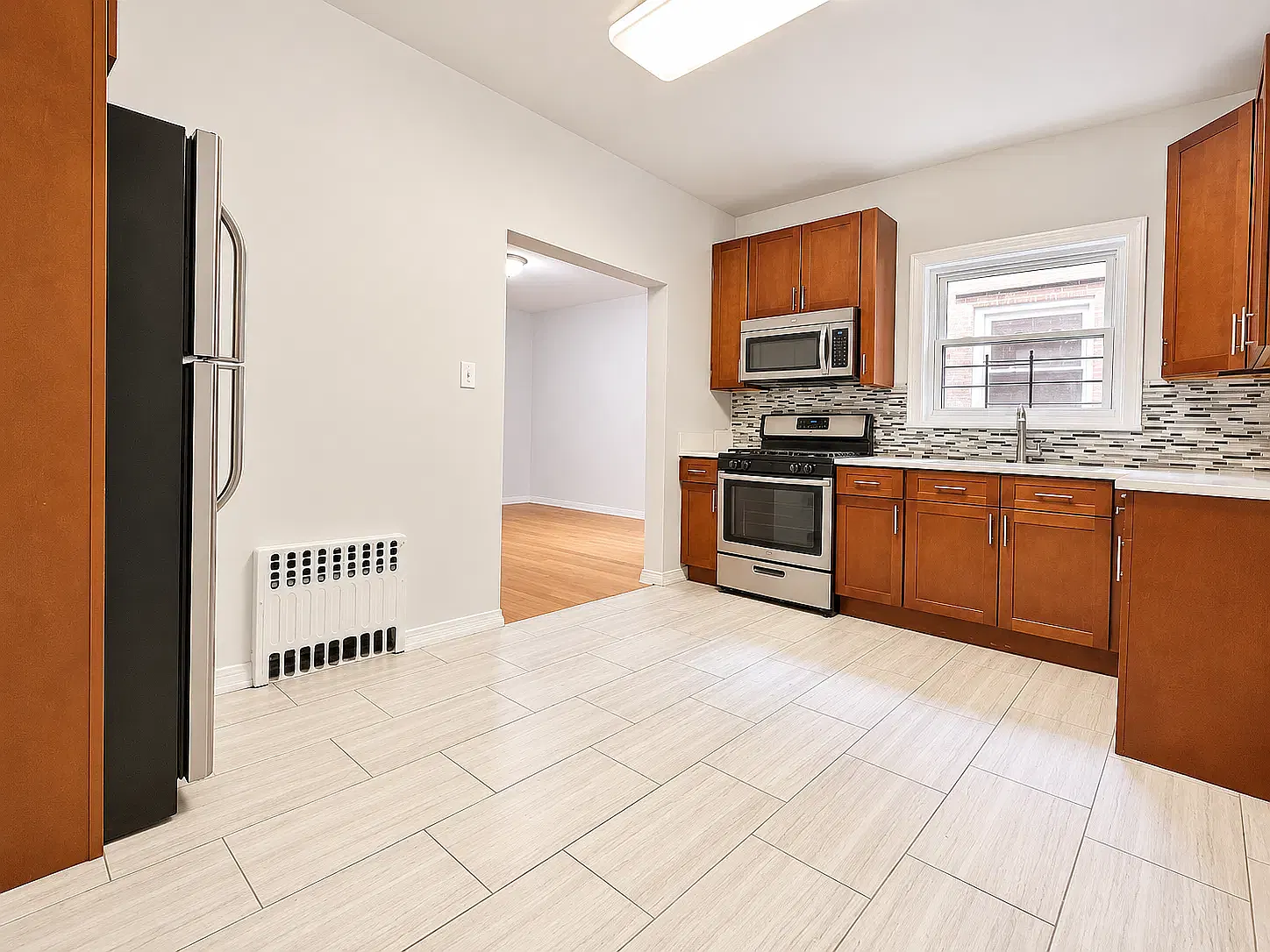 1569 Saint John's Place — Photo 2