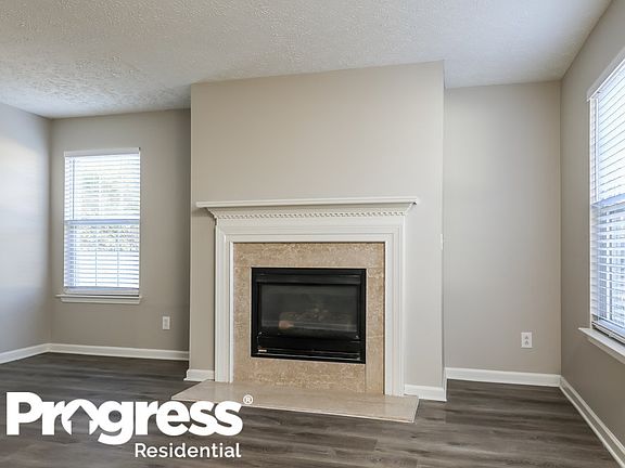 4th image of 454 Crested View Dr