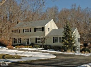 91 Deer Run Rd, Wilton, CT 06897