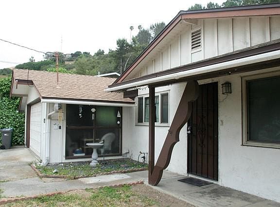 4th image of 2413 Sarbonne Dr