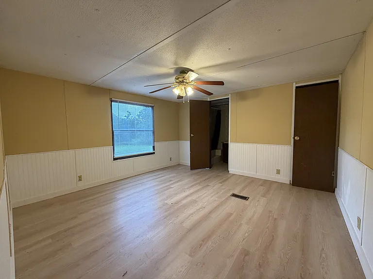 4004 Kimberly Ln — Photo 5