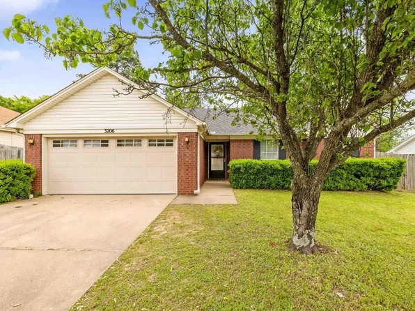 3206 Andrew Dr, Bryant, AR 72022
