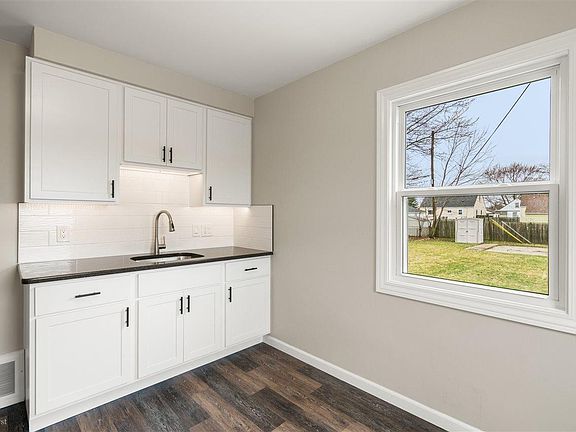 2nd image of 29991 Quinkert St
