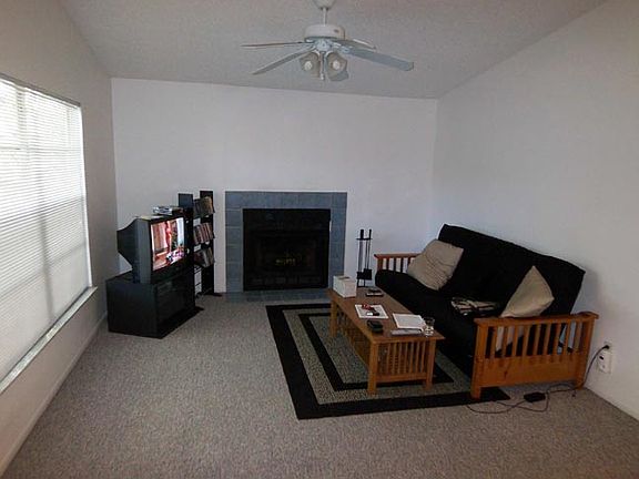 2nd image of 4024 Dream Oak Pl APT 204