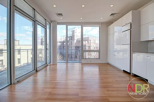 Rented by Next Door Realty NYC | media 8