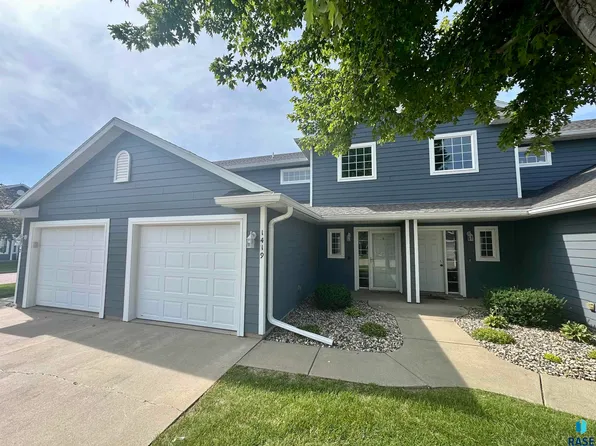 1419 N Conifer Pl, Sioux Falls, SD 57107