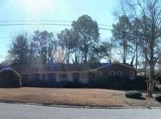 357 Candler Dr, Macon, GA 31204