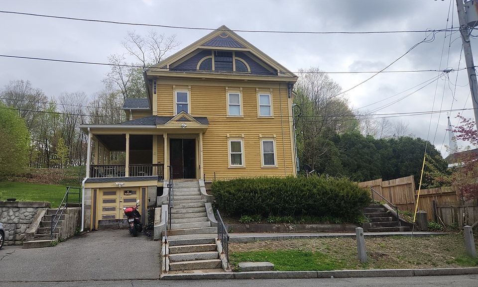 1st image of 54 Bacon St