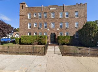 330 Washington St APT 3C, Hempstead, NY 11550
