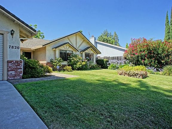 3rd image of 7820 Casa Bella Way
